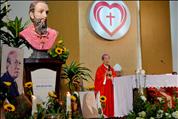 Đức Hồng y, các ĐGM chia sẻ tâm tình đối với Dòng Mến Thánh Giá