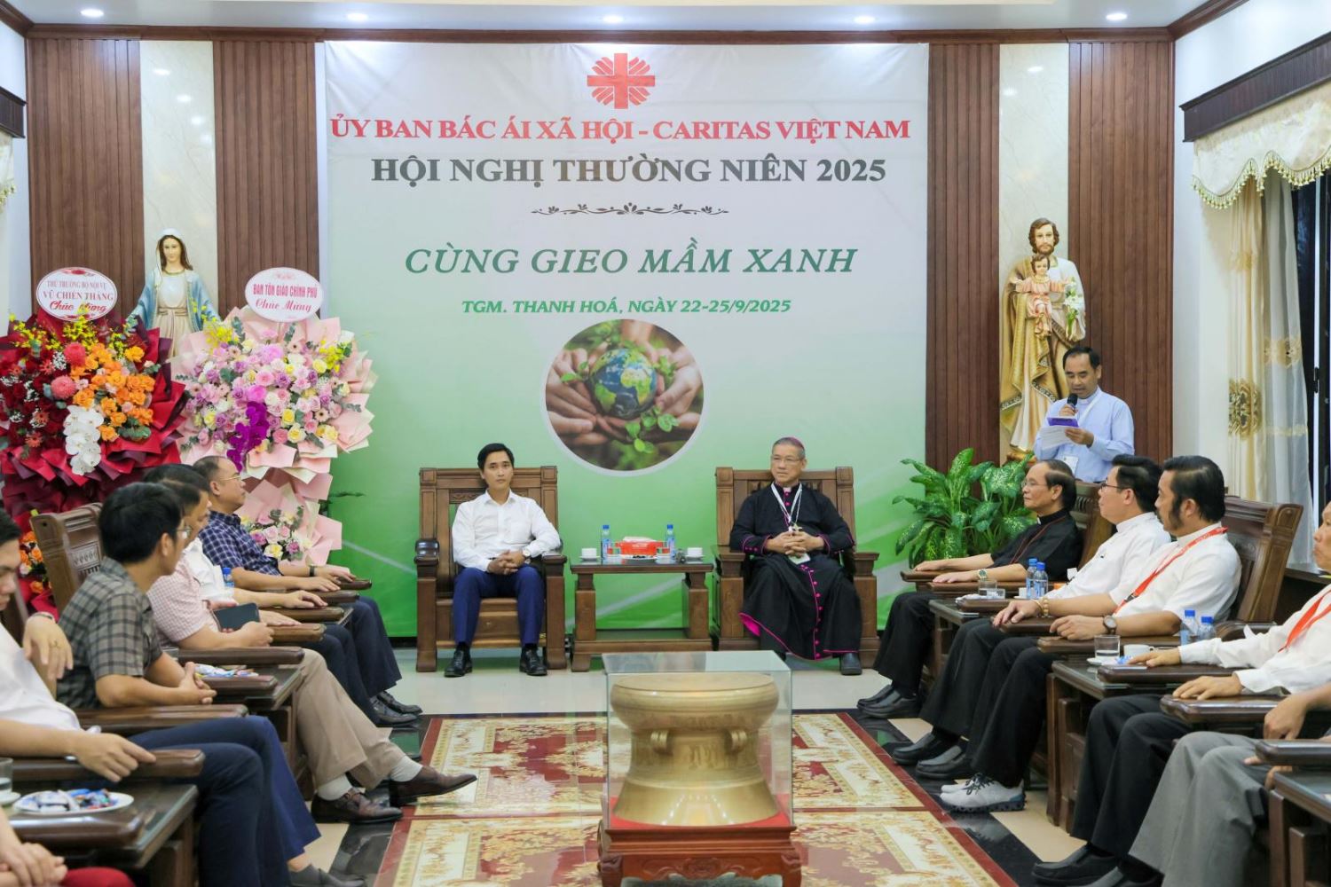 https://caritasvietnam.org/datafiles/img_data/images/BTT_5913.jpg