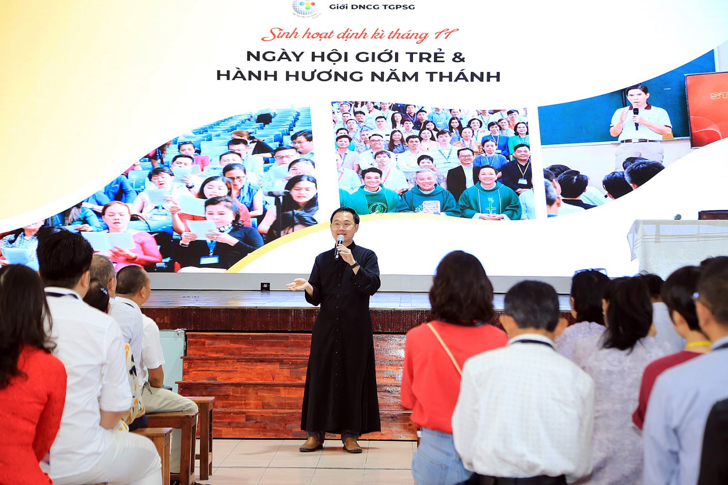 Doanh-nhan-cong-giao5