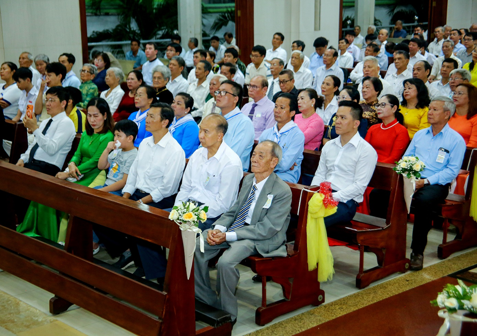 ngan-khanh-Lm-Vinhson-Liem (2)