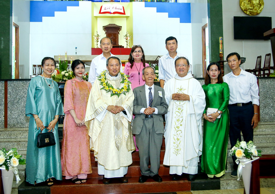 ngan-khanh-Lm-Vinhson-Liem (14)