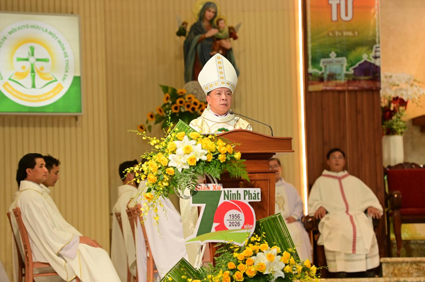GX-Ninh-Phat-cung-hien-thanh-đương (6)
