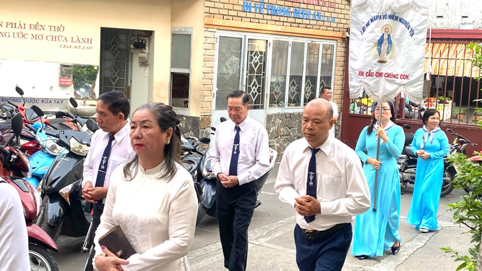 GX-Hoa-Hung-cung-nghinh-Me-Maria (3)
