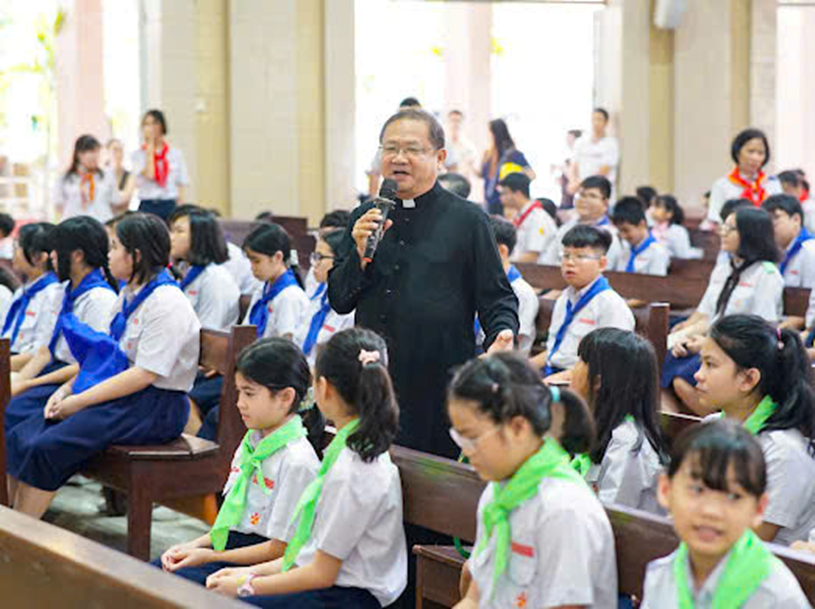 GX-HO-Hung-khai-giang-nam-hoc-GL (2)