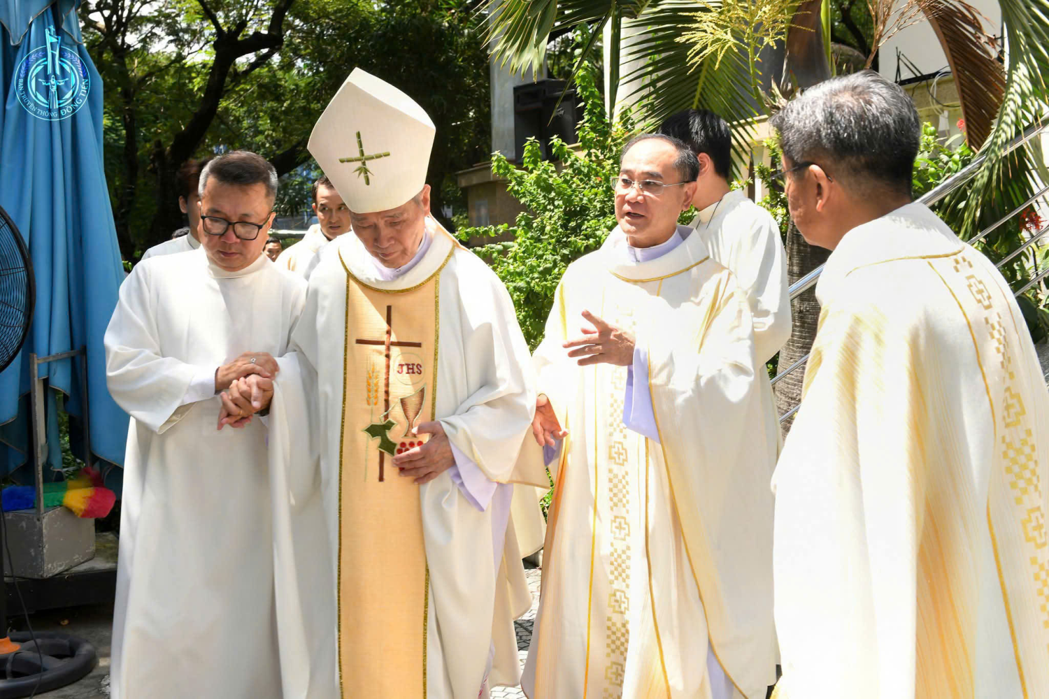 GX-ĐongTien-le-Me-Fatima (1)
