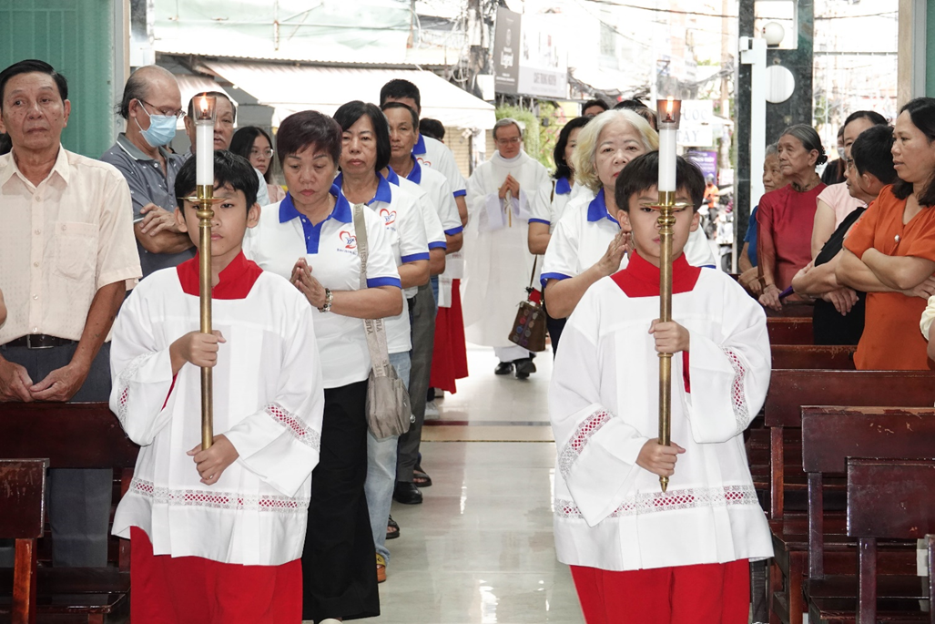 GX-Nhan-Hoa-ra-mat-ban-LBTM (1)