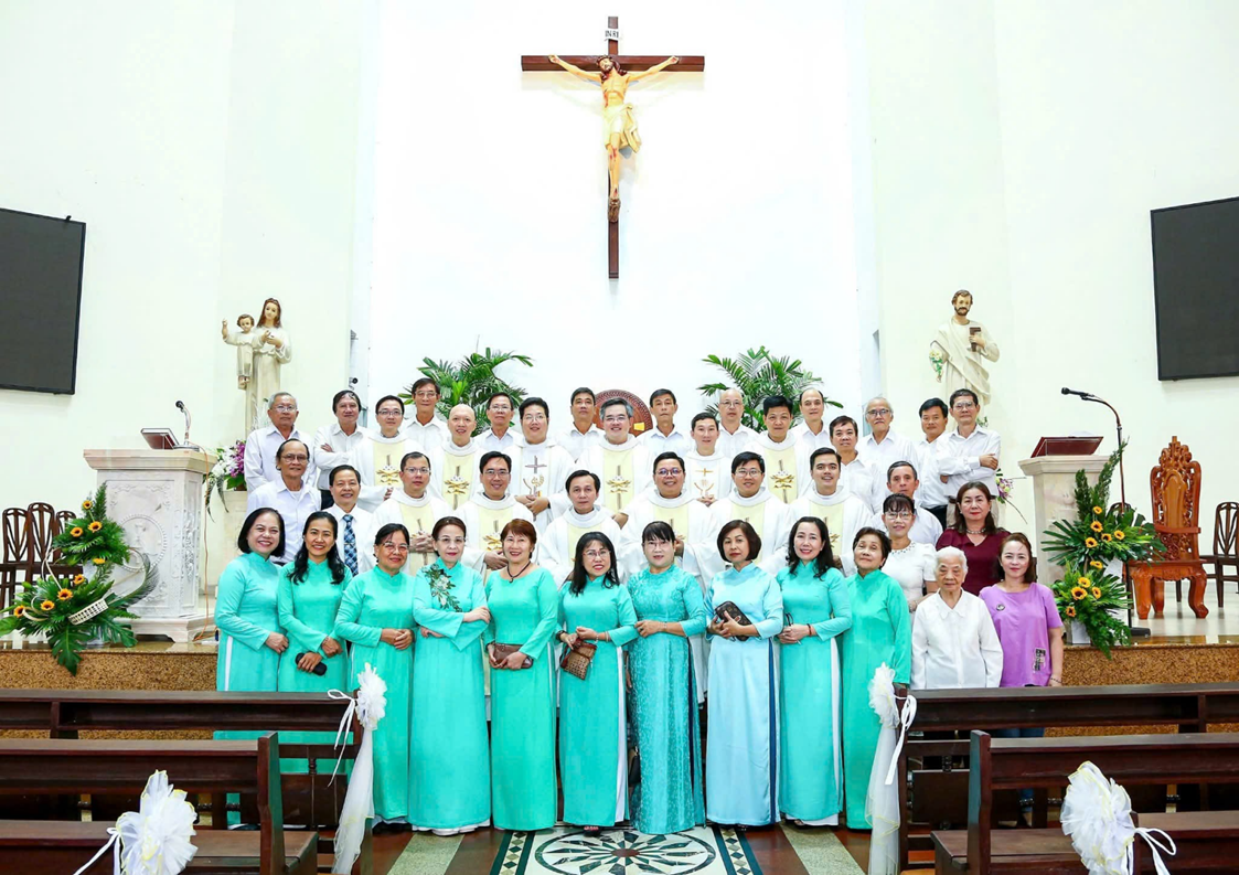 Ky-niem-7nam-hong-an-Lm (11)