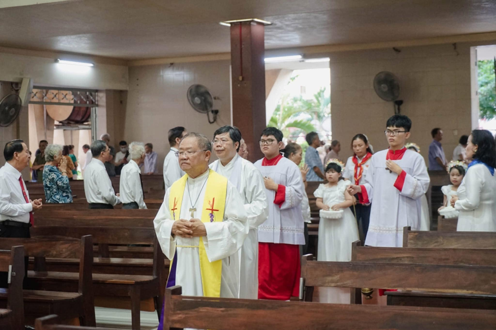 GX-Hoa-Hung-ton-vinh-Thanh-The (2)