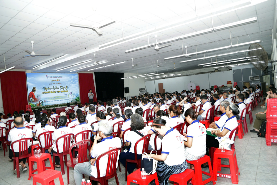 Loan-bao-Tin-Mưng-tuan11 (1)
