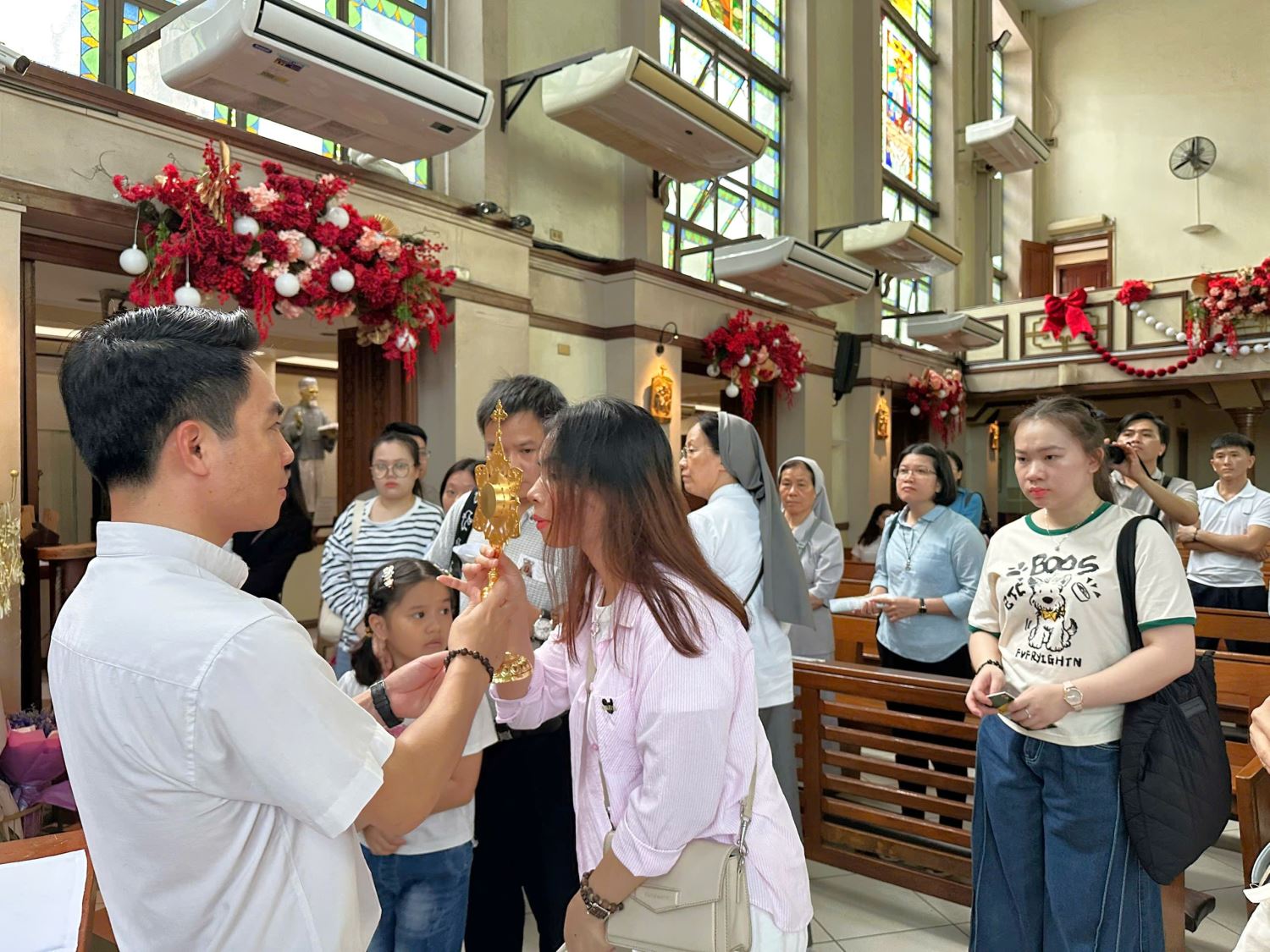 Kito-huu-VN-tai-Manila (2)