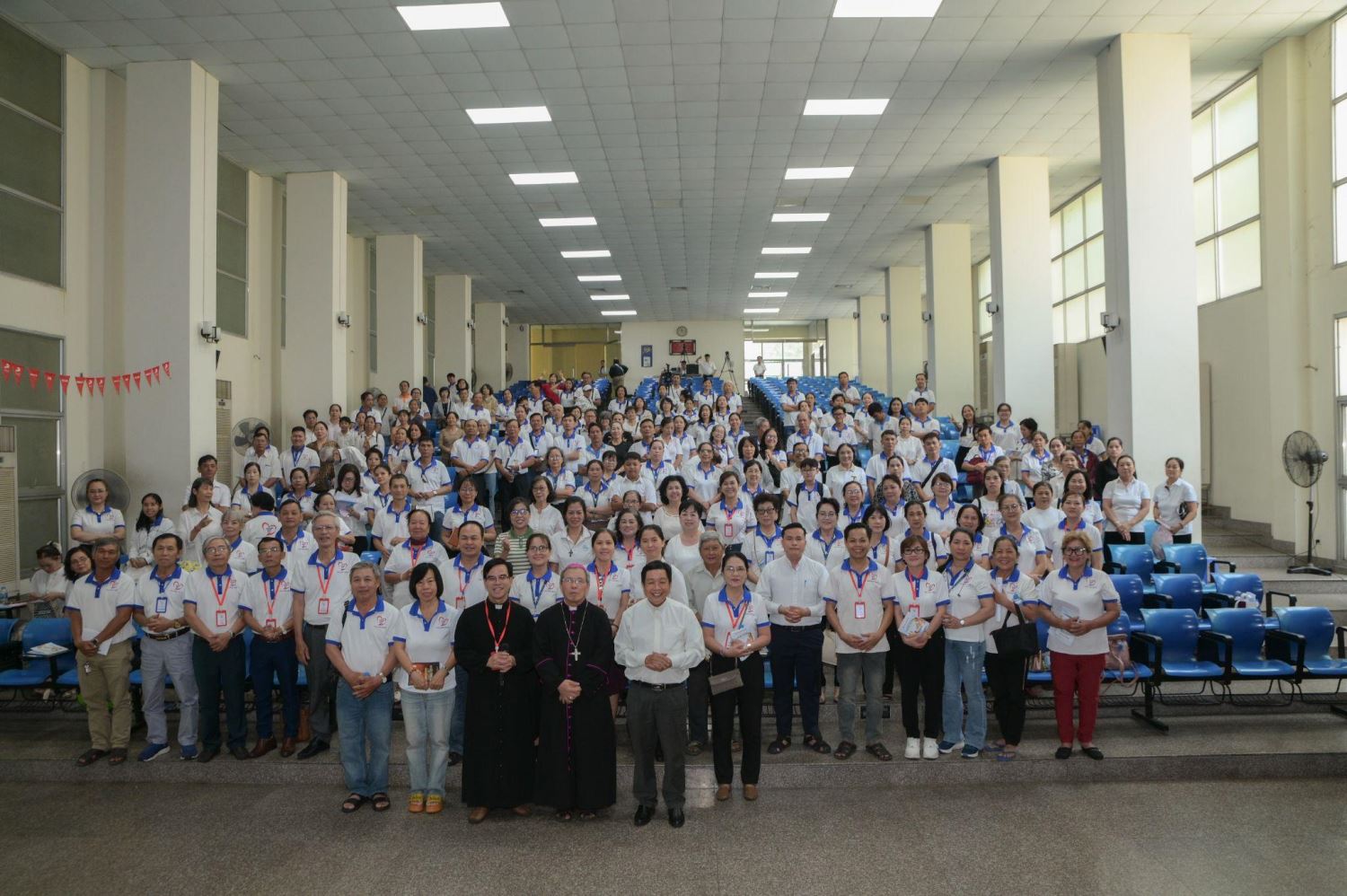 Loan-bao-Tin-Mưng (5)