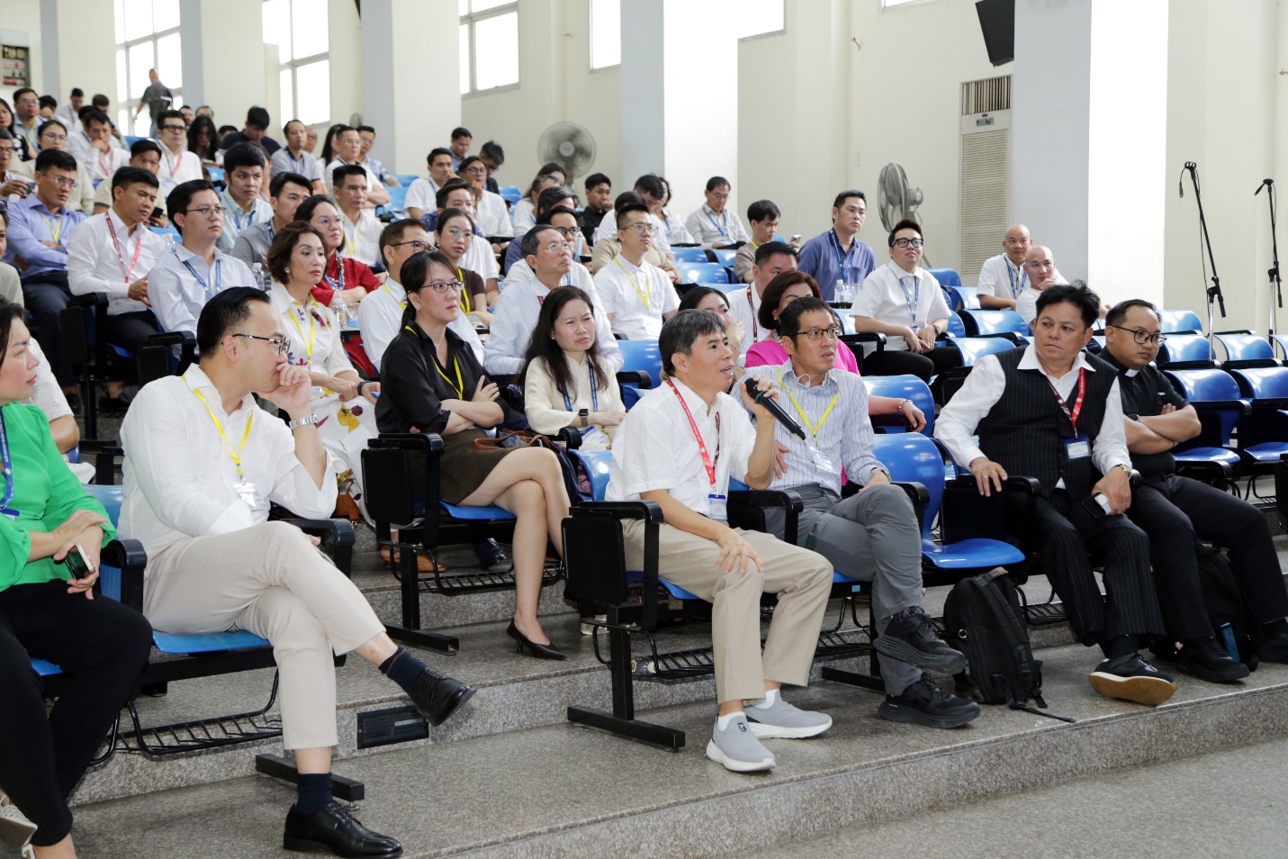 Doanh-nhan-Cong-giao (6)