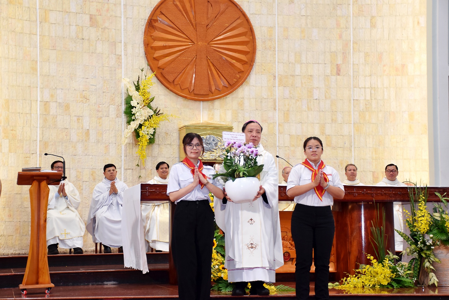 ĐGM-GB-Thanh-le-ta-on (24)
