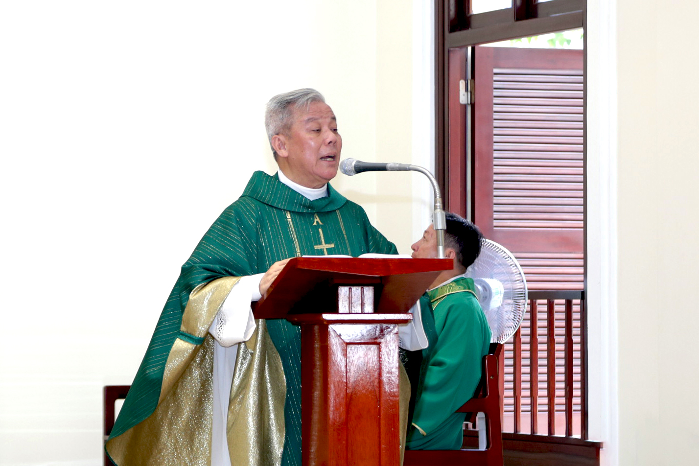 DNCG-hop-thuong-ky (7)