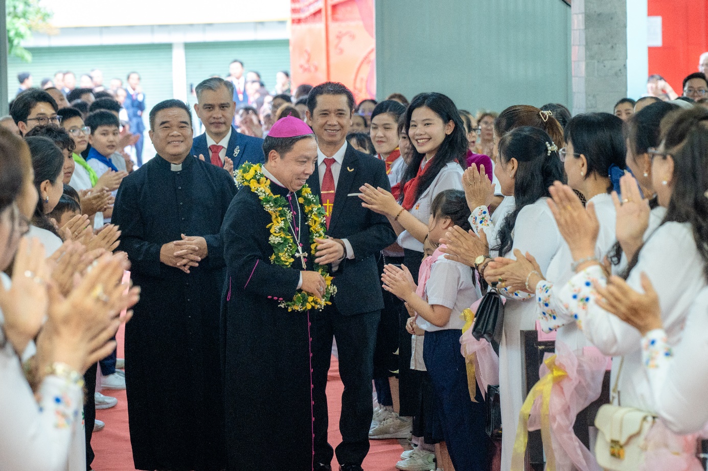GX-Nhan-Hoa-70nam-thanh-lap (2)