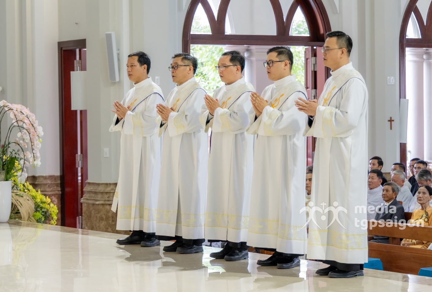 Hoi-Thua-Sai-VN-truyen-chuc-Lm (4)