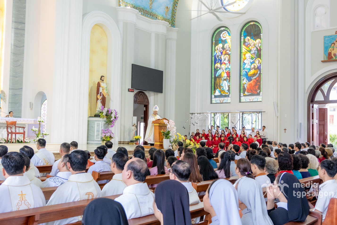Hoi-Thua-Sai-VN-truyen-chuc-Lm (14)