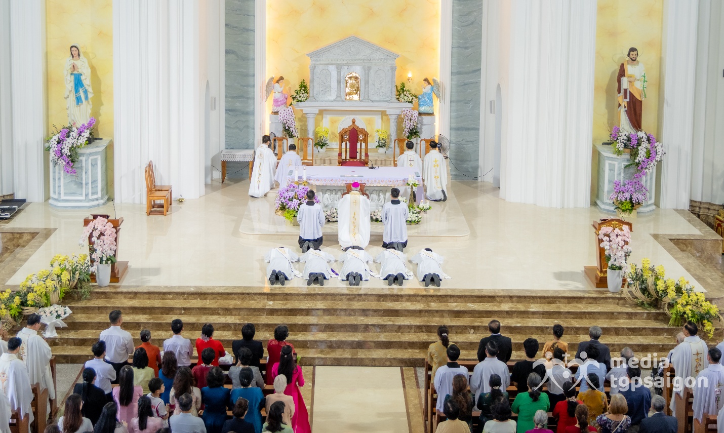 Hoi-Thua-Sai-VN-truyen-chuc-Lm (19)