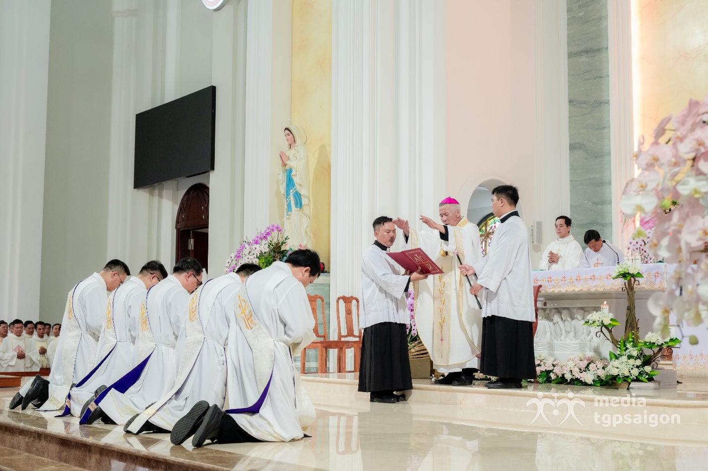Hoi-Thua-Sai-VN-truyen-chuc-L (24)