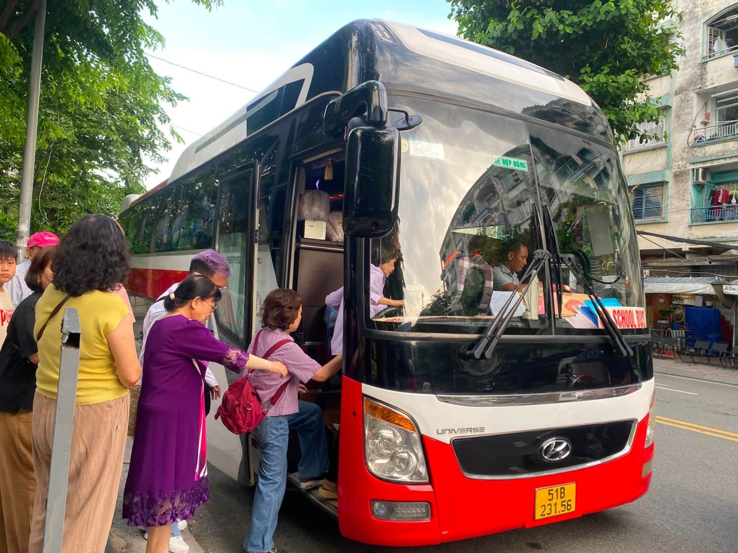GX-Tong-Viet-Buong-hanh-Huong (4)