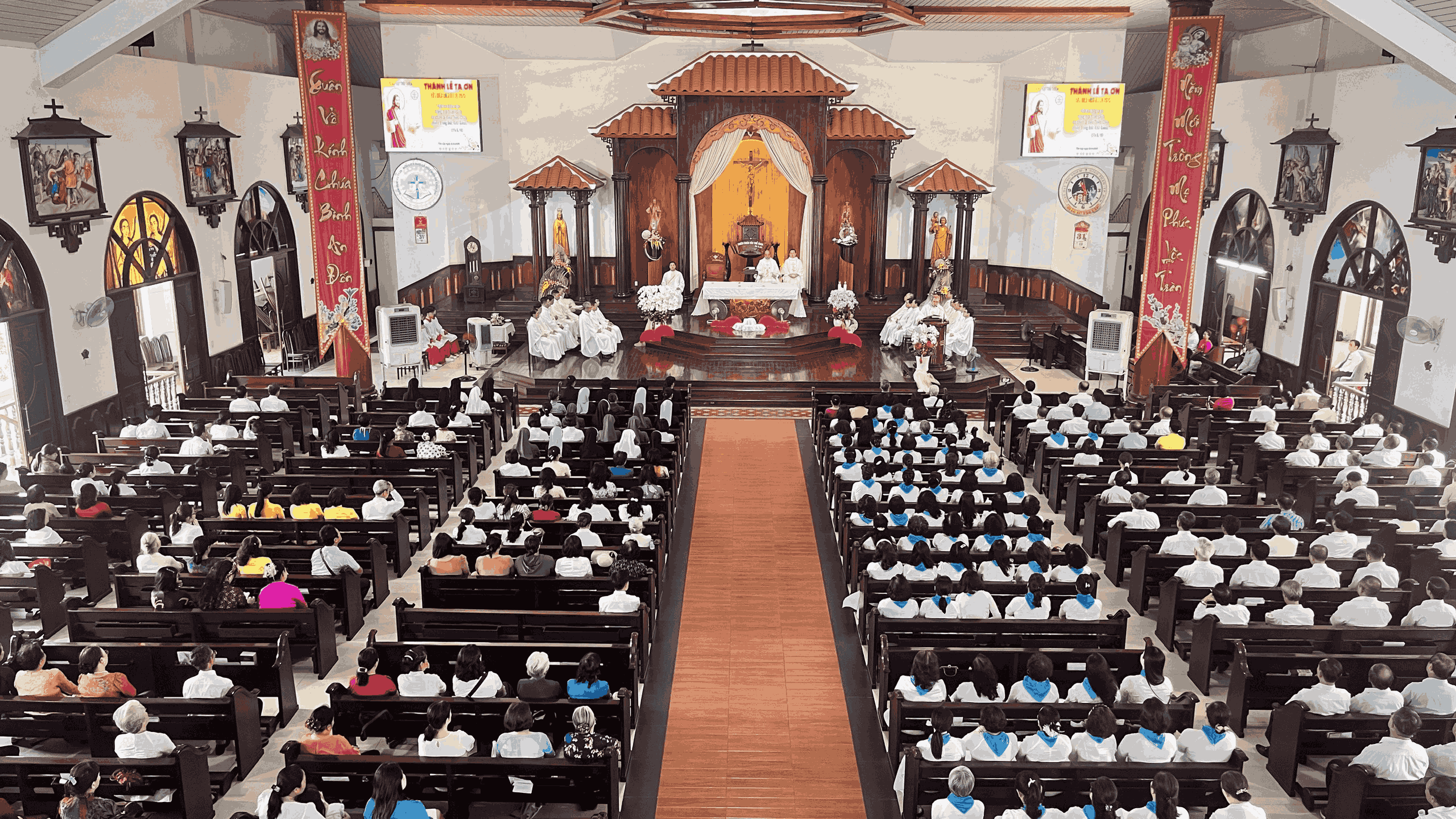 Giáo hạt Thủ Thiêm: Thánh lễ Tạ ơn - Tất niên