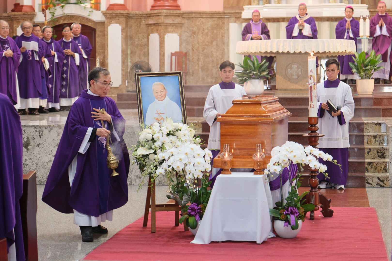Thánh lễ an táng Linh mục Aloysio Lê Văn Liêu