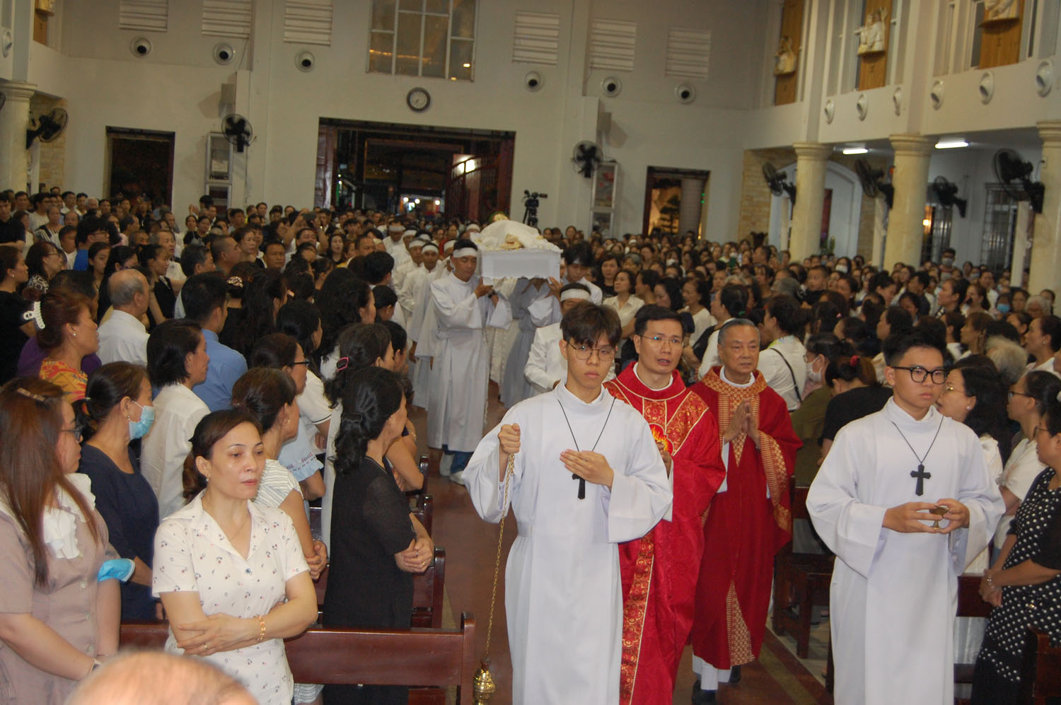 Giáo xứ Tân Việt: Suy tôn Thánh Giá - 2024