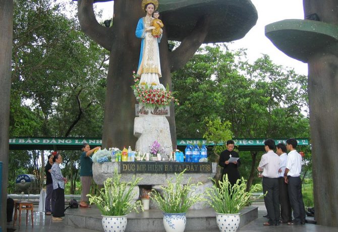 Bài phát biểu của ĐTGM Huế trong lễ bế mạc cuộc chấm thi quy hoạch trung tâm hành hương Đức Mẹ La Vang