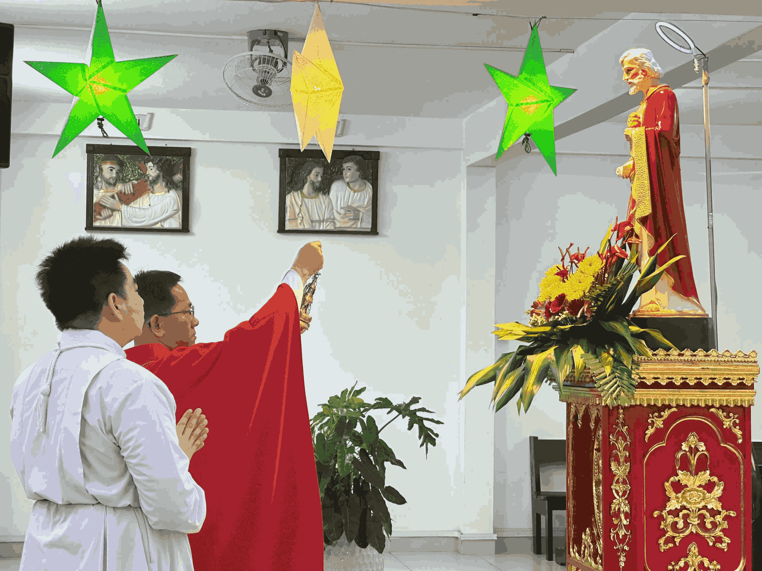 Giáo xứ Phú Quý: Thánh lễ kính hai Thánh Tông đồ Phêrô và Phaolô, bổn mạng Giáo khu Phêrô