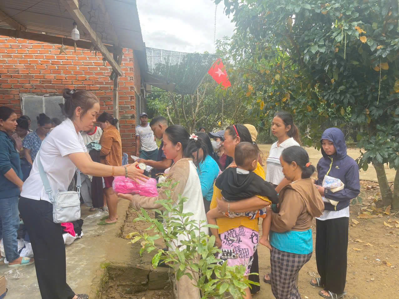 Tu hội đời Đa Minh Orléans Việt Nam  & Hội Thăng Tiến Hôn Nhân Gia Đình Nhân Hòa hướng về miền Trung