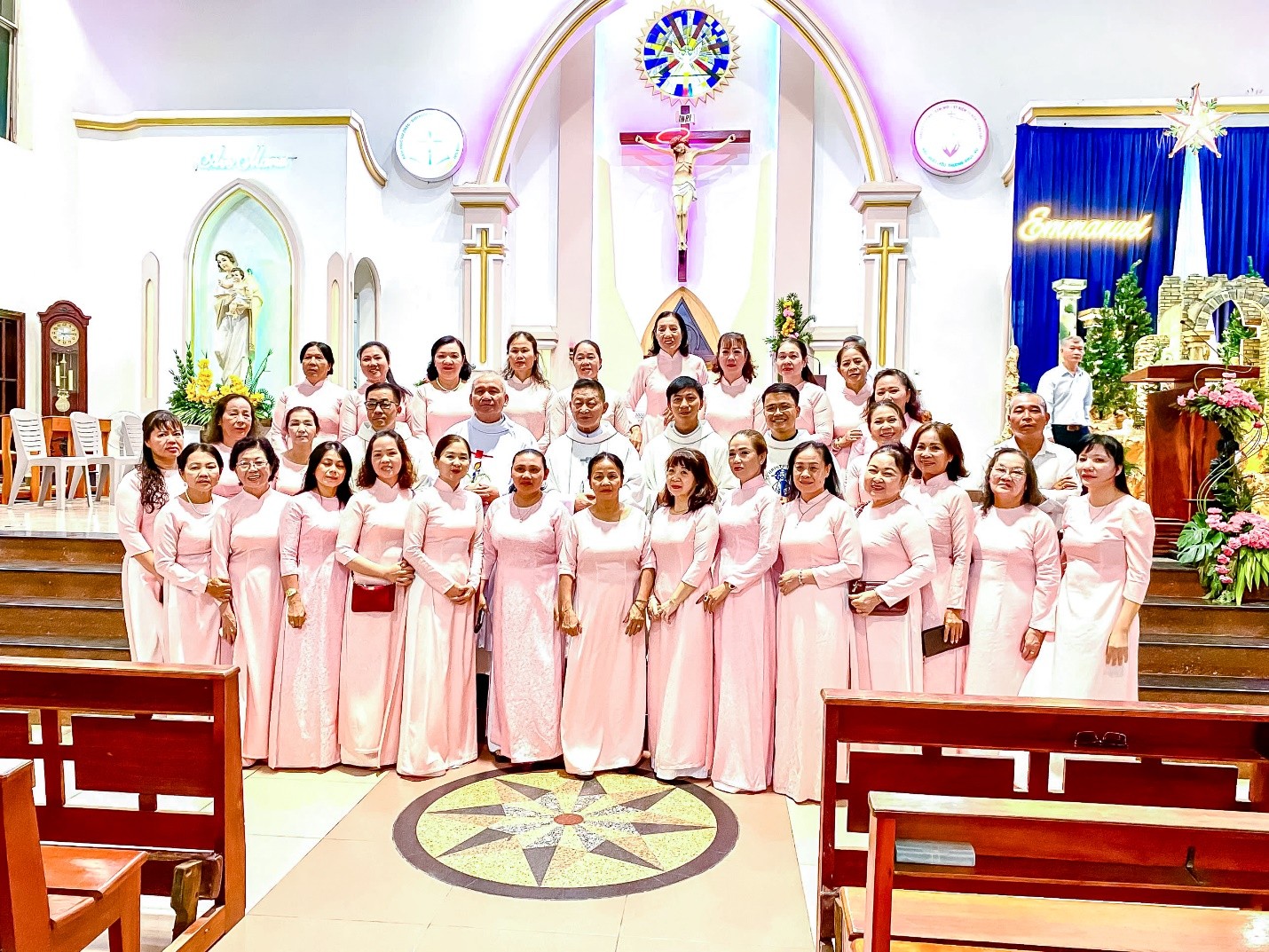 Giáo xứ Tử Đình: Khởi đầu năm mới trong ơn sủng