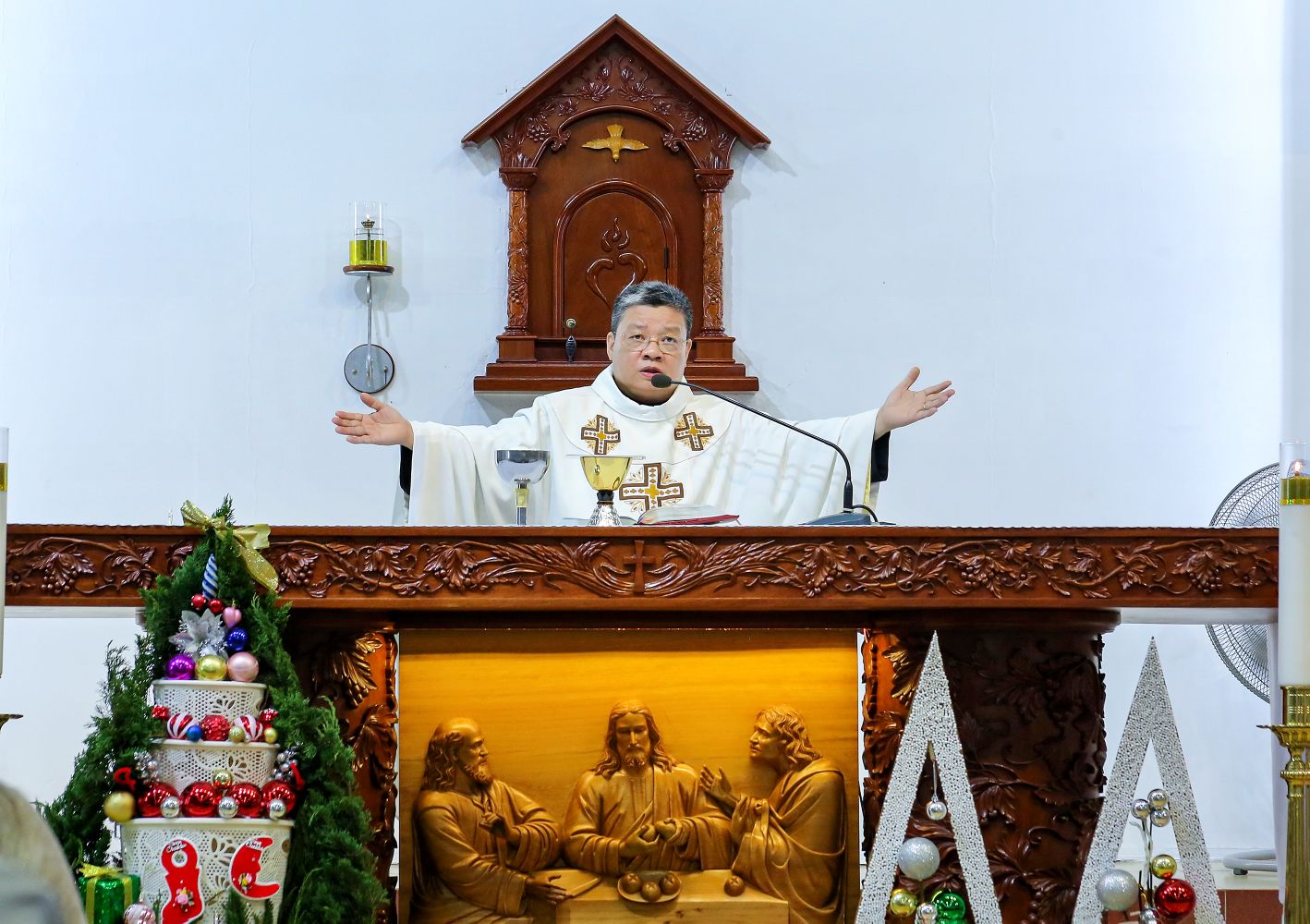 Giáo xứ Mỹ Hòa: Thánh lễ tạ ơn cuối năm Dương lịch - Trao ủy nhiệm thư