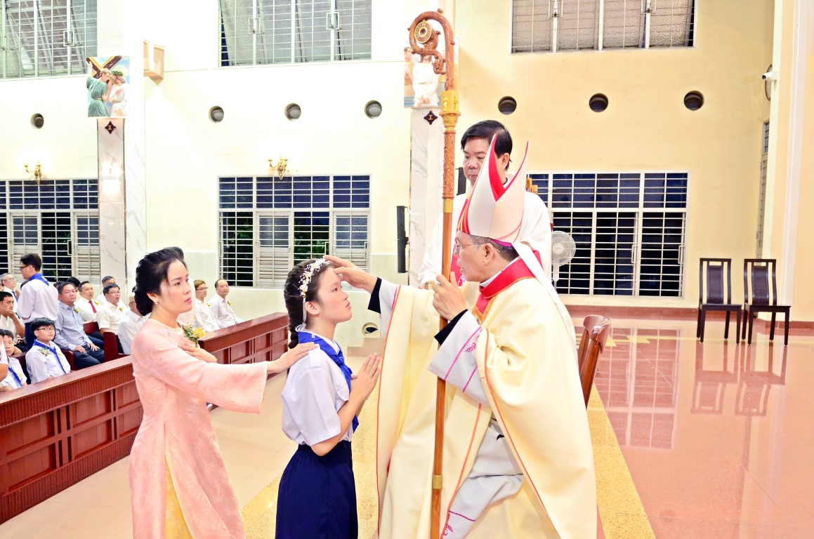 Giáo xứ Tân Chí Linh: Hồng ân Chúa Thánh Thần 31.05.2026