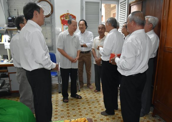 GĐPTTT Hạt Phú Thọ: Thăm và chúc mừng Bổn mạng Lm Anphongso Hoàng Ngọc Bao