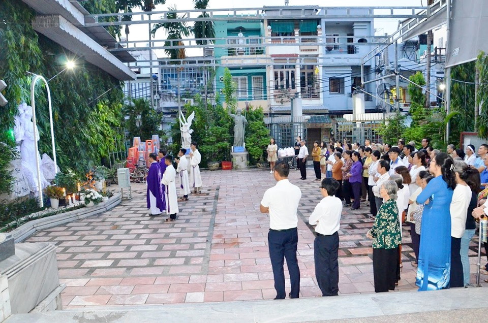 Giáo xứ Vĩnh Hòa: Lễ giỗ 6 năm cha cố Giuse Trần Văn Nghị