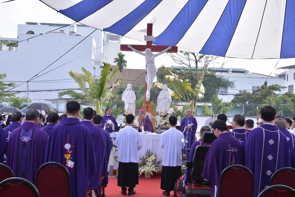 Trụ sở Phát Diệm Sài Gòn: Thánh lễ cầu nguyện cho Giám mục, Linh mục, Tu sĩ và Giáo dân đã qua đời 2-11-2020