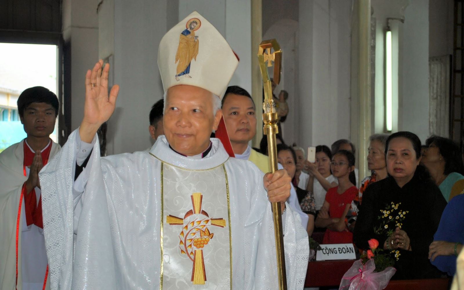 Đức Thánh Cha Phanxicô chấp nhận đơn từ chức của Đức Tổng Giám mục Phêrô Nguyễn Văn Tốt