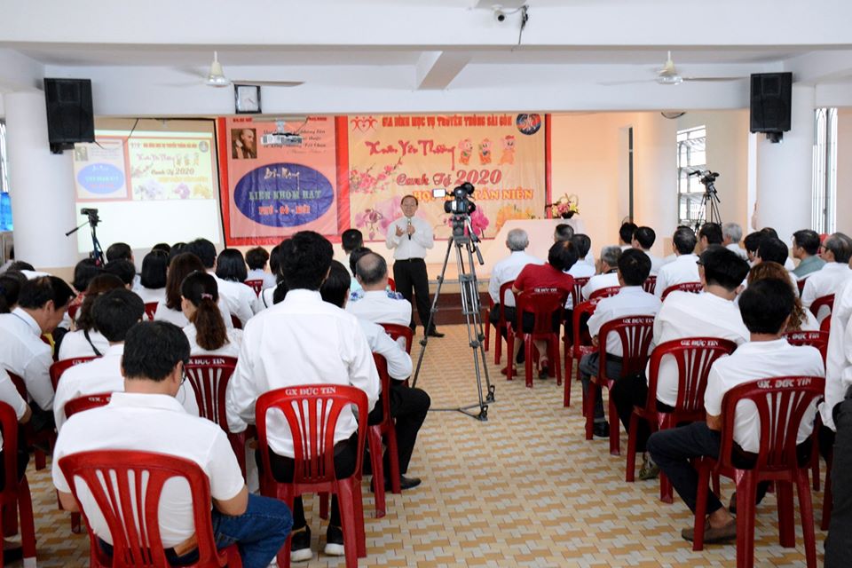 Ban Mục vụ Truyền Thông Tổng Giáo phận Sài Gòn họp mặt đầu Xuân Canh Tý