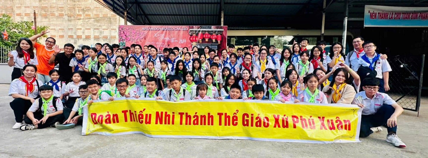 Mừng Chúa Giáng Sinh & Xuân 2025 của thiếu nhi giáo xứ Phú Xuân tại Mái ấm Don Bosco Cần Giờ