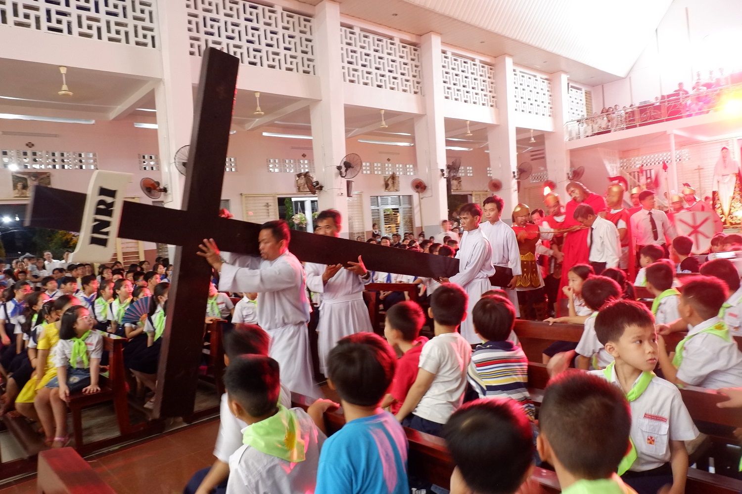 Giáo xứ Thánh Nguyễn Duy Khang: Thứ sáu tuần thánh ngày 2-4-2021