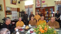 Đức Hồng Y chúc mừng Đại lễ Phật Đản 2013