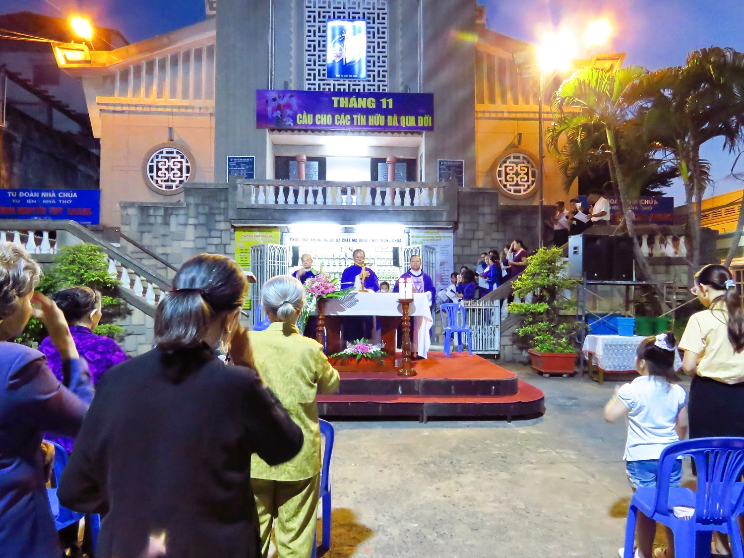 Giáo xứ Thánh Nguyễn Duy Khang: Thánh lễ tại Nhà An Nghỉ ngày 2-11-2020