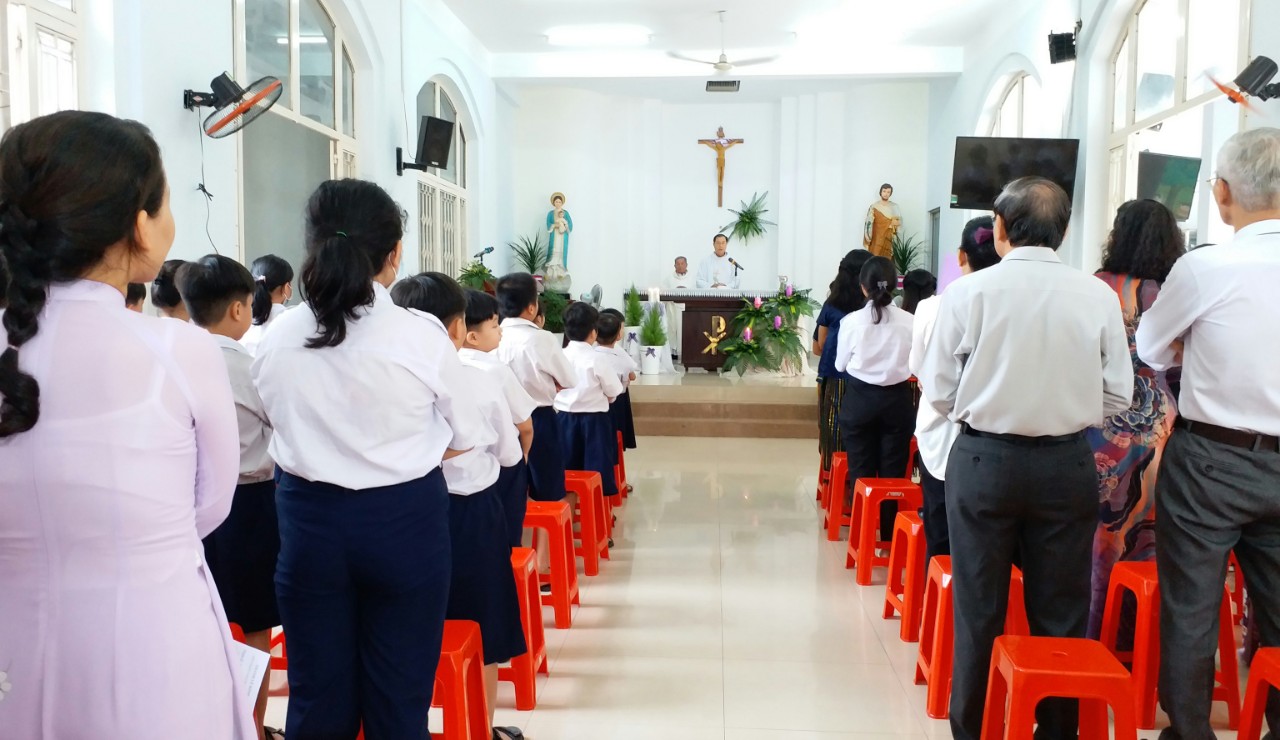 Giáo hạt Tân Sơn Nhì: Thánh lễ Bổn mạng Giáo điểm Tân Sơn Nhì 2022