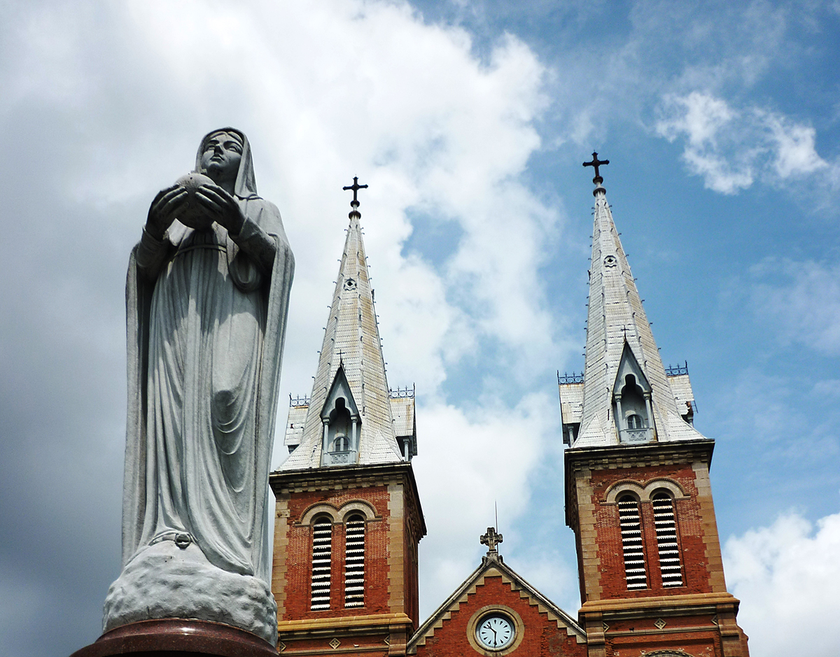 Nhà Thờ Đức Bà Sài Gòn: Thánh lễ kính Mẹ Thiên Chúa
