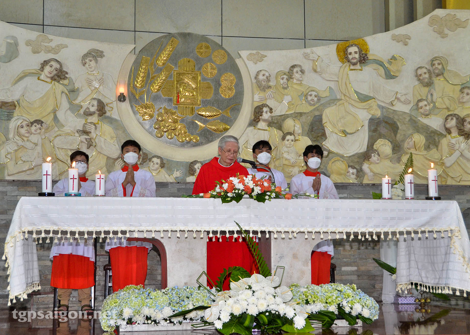 Giáo xứ Thăng Long: Linh mục chánh xứ dâng thánh lễ tạ ơn mừng 49 năm Linh mục 3-5-2022