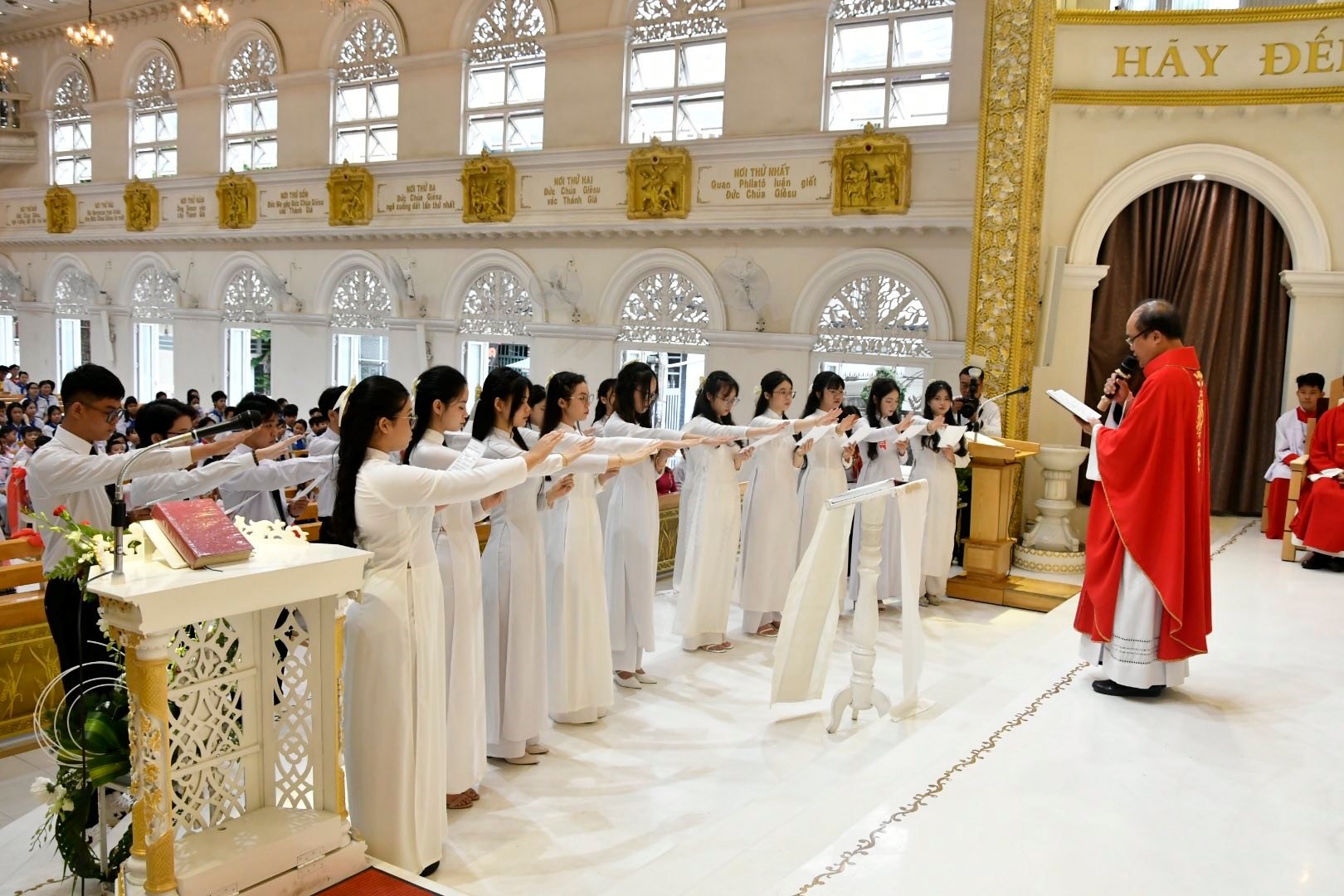 Hãy bước theo Thầy - Giáo xứ Bắc Dũng 29-6-2025