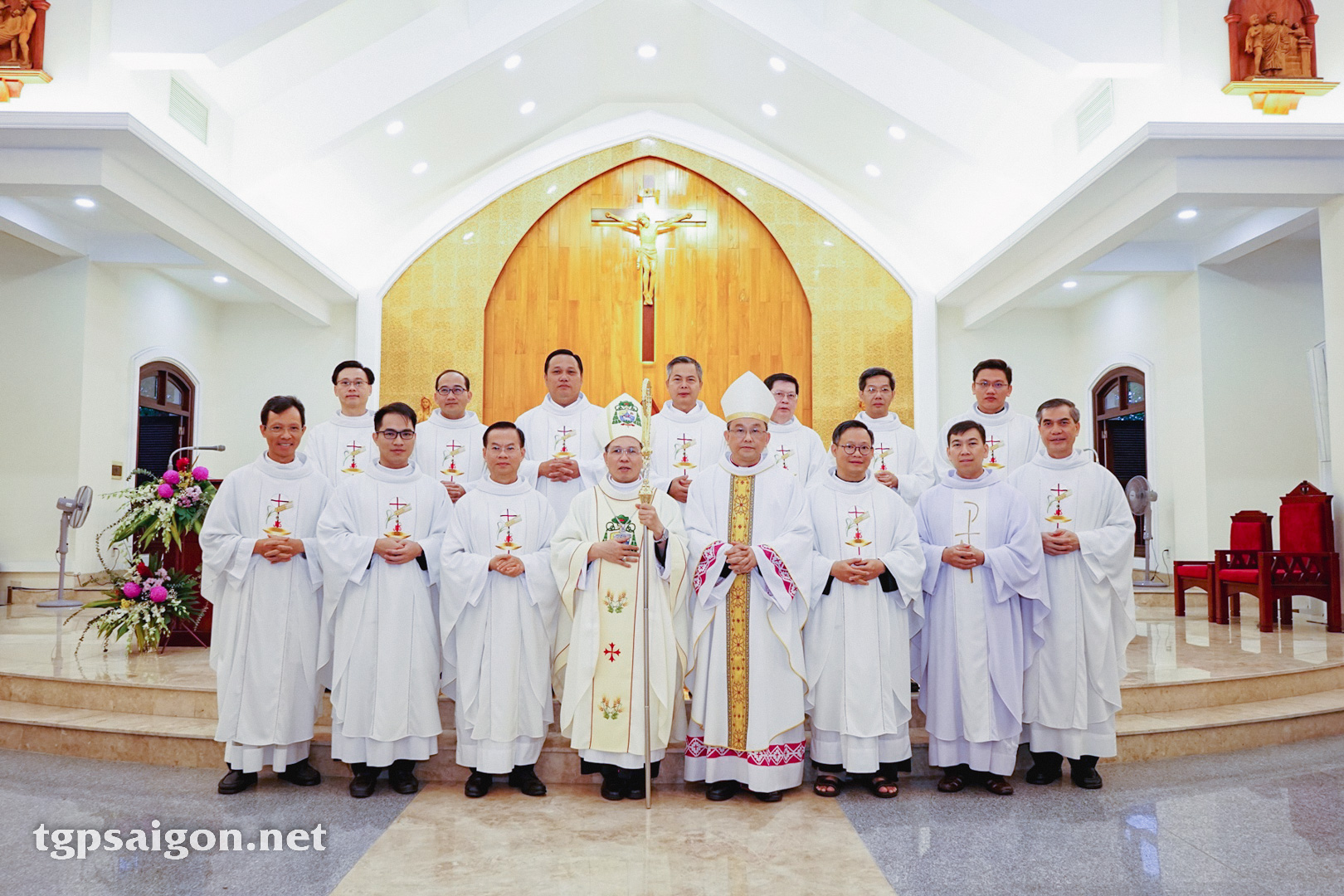 ĐCV Thánh Giuse Sài Gòn: Đức Tân Giám mục Giuse dâng thánh lễ Tạ ơn