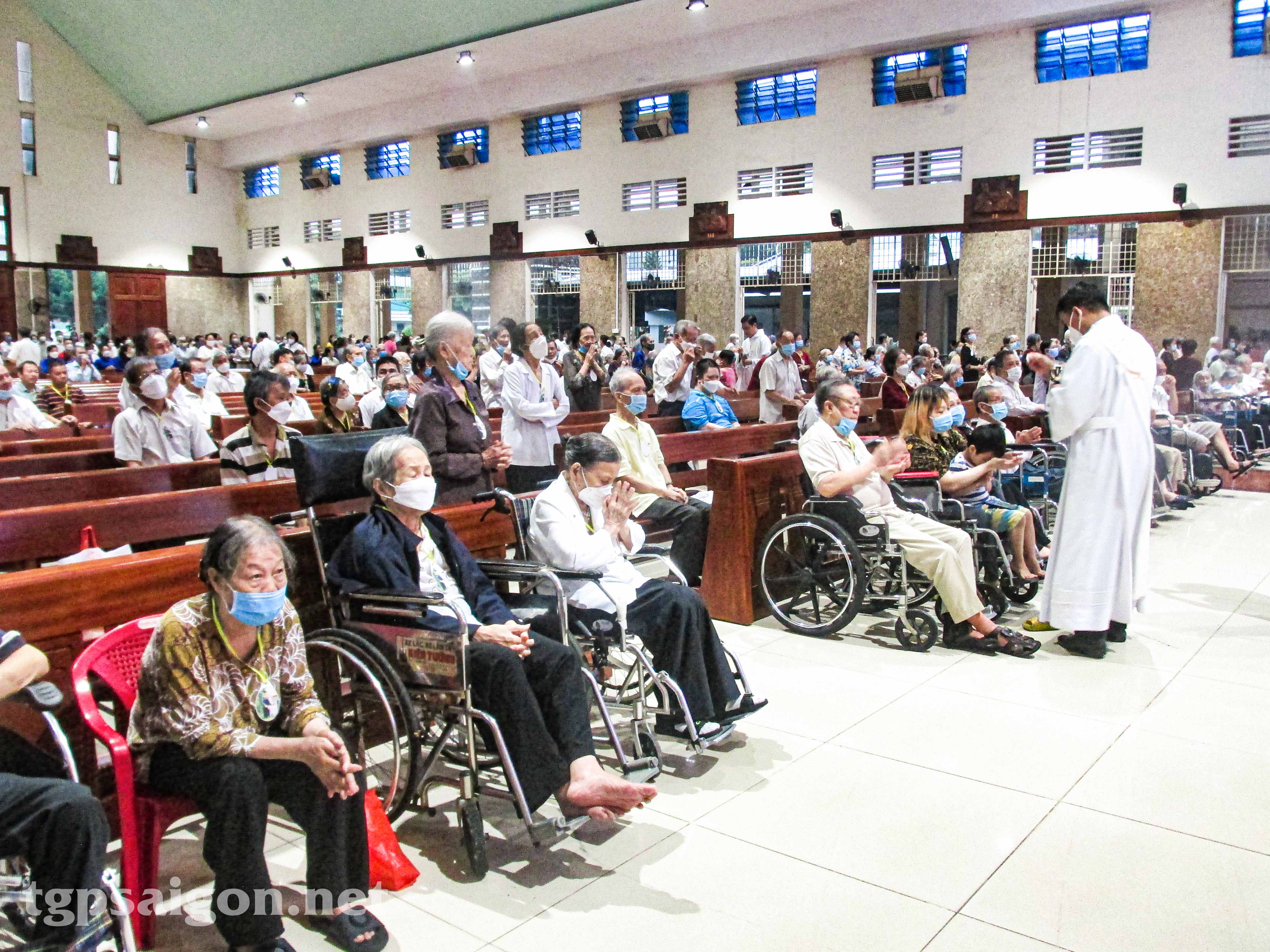 Giáo xứ Tân Phú: Ban Chăm sóc bệnh nhân mừng kính lễ thánh Gioan Granda bổn mạng 2-6-2022
