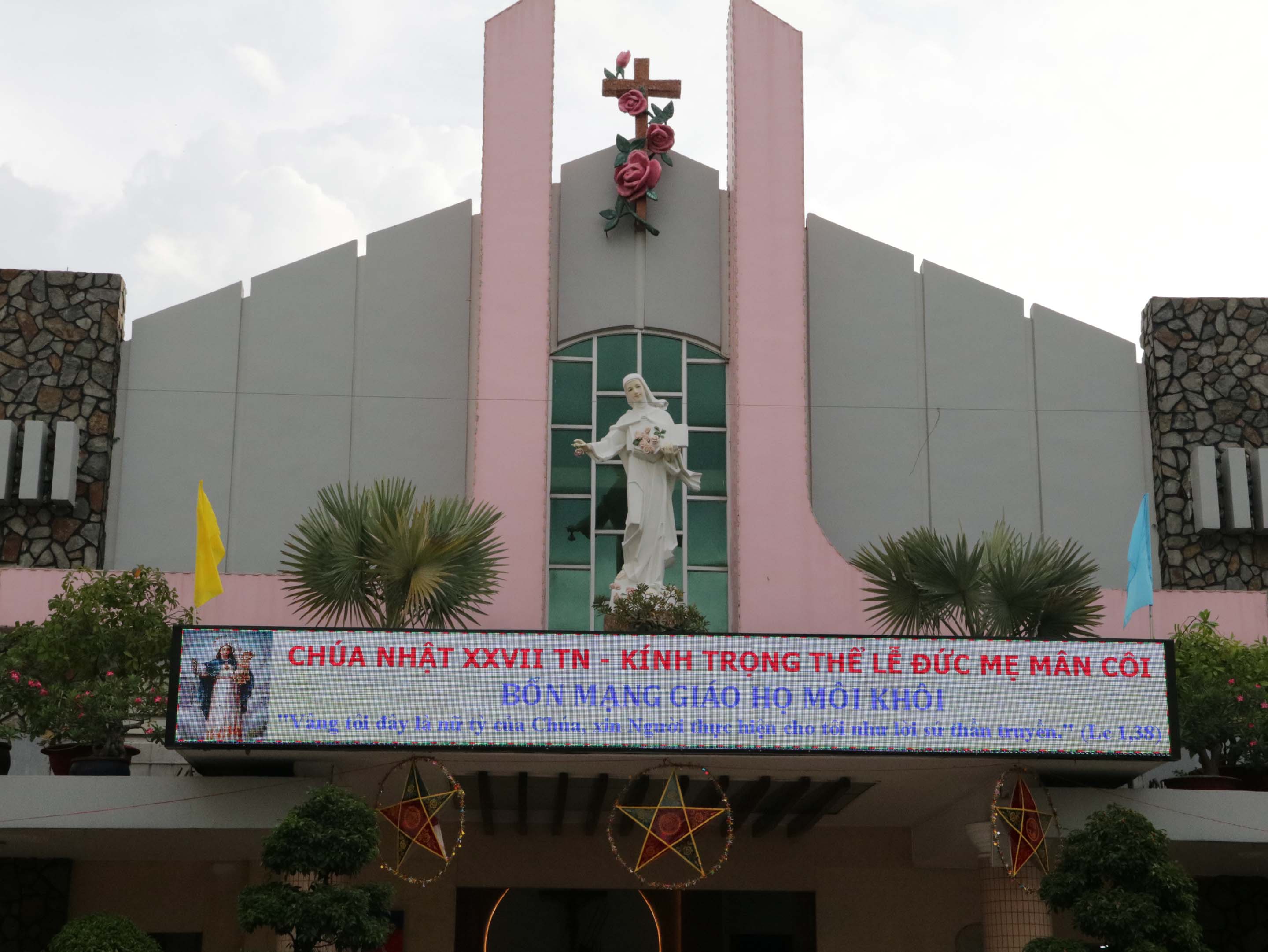 Giáo xứ Tân Việt: Bổn mạng giáo họ Môi Khôi ngày 4-10-2020