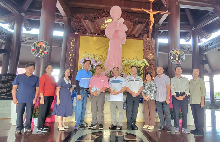 Gia đình Phạt tạ Thánh Tâm Hòa Hưng - Một hành trình trở về với Trái tim Chúa